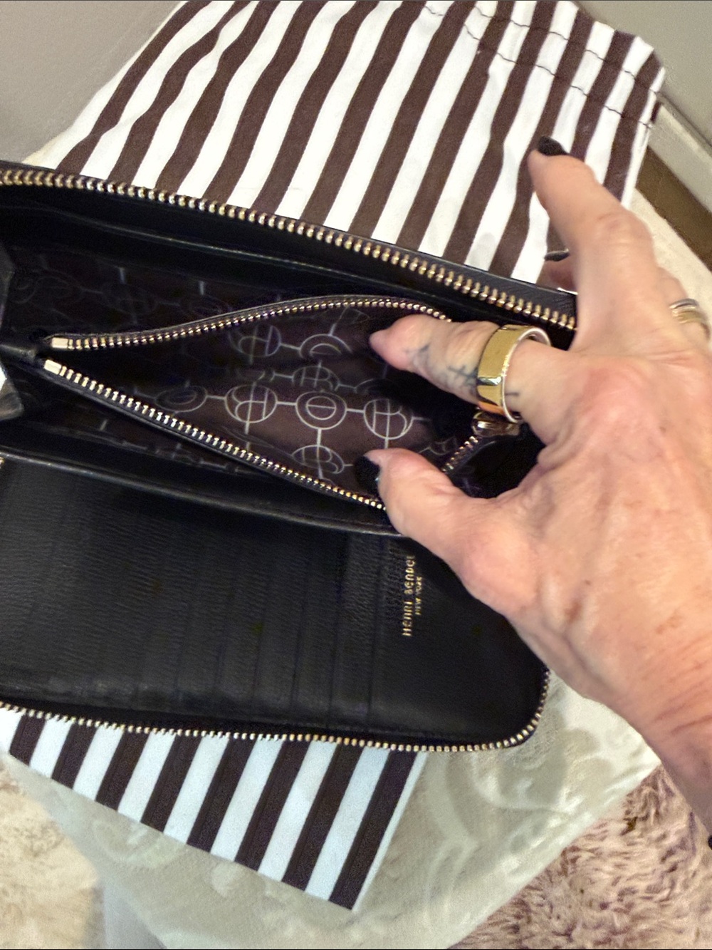 henri bendel Black Paint-Splatter Zip Wallet with Yellow and White Accents - Picture 5 of 11